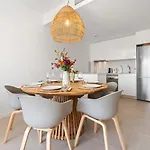 Sea View - Celere Sea Views 에스테포나